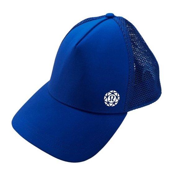 Blue Lululemon Seawheeze Hat - Picture 1 of 5